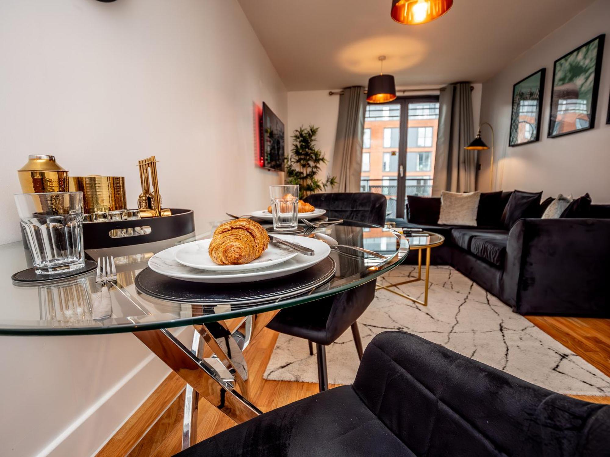 Appartamento Amazing New Arcadian Centre - 1Bdr - Balcony & Parking Birmingham Esterno foto