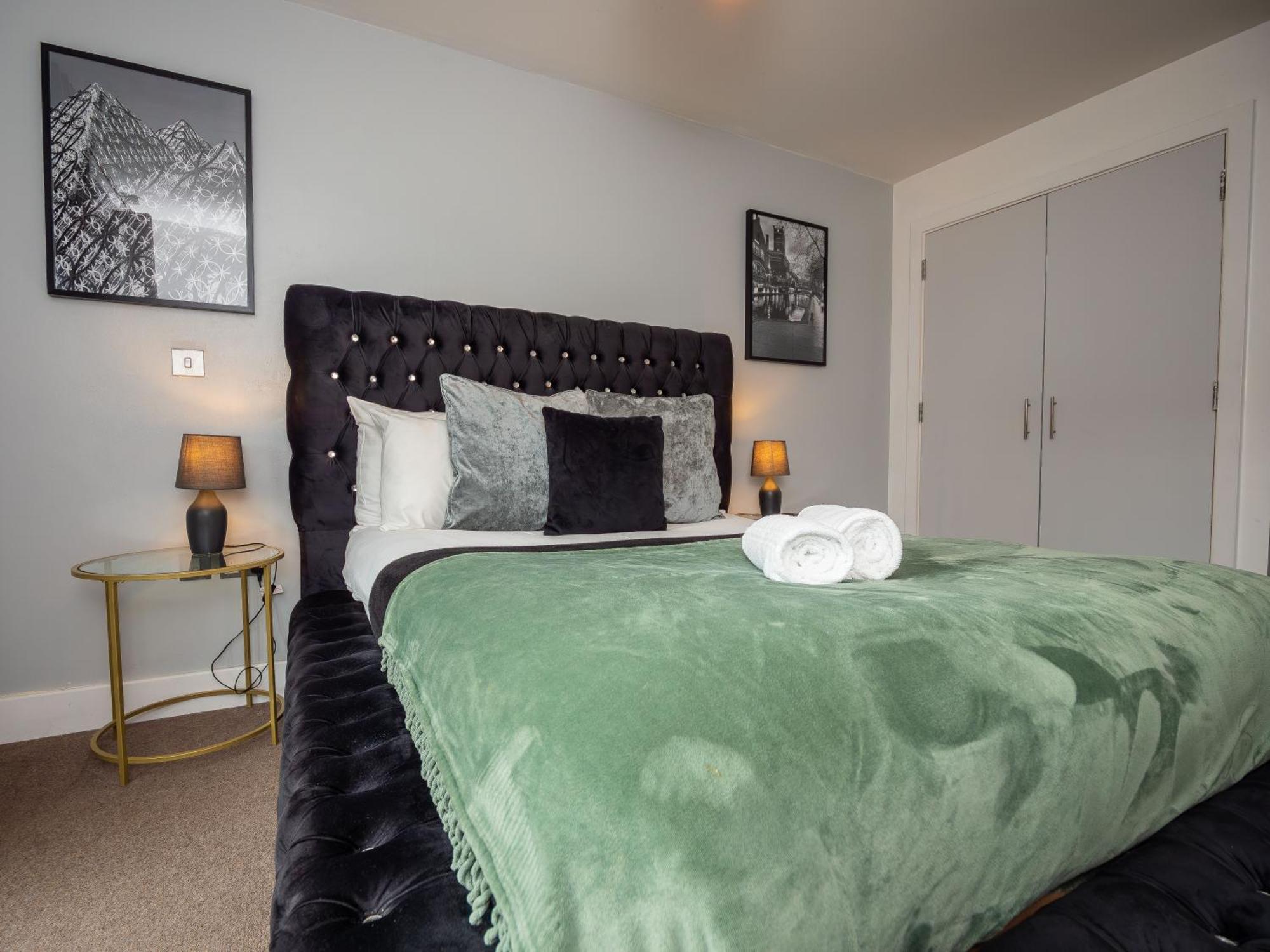 Appartamento Amazing New Arcadian Centre - 1Bdr - Balcony & Parking Birmingham Esterno foto