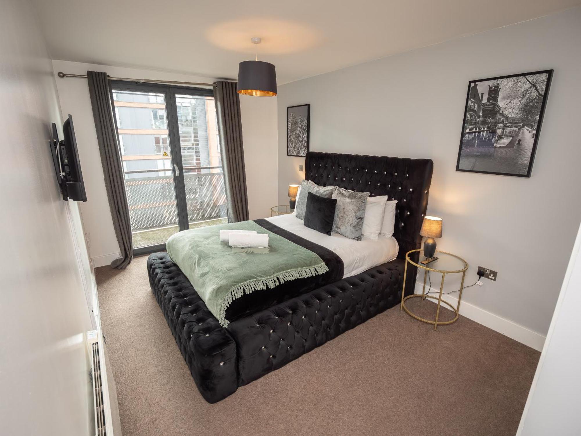 Appartamento Amazing New Arcadian Centre - 1Bdr - Balcony & Parking Birmingham Esterno foto